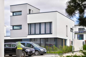  Gesundes Innenraumklima und hohe Energieeffizienz sind nur über eine kontrollierte Wohnungslüftung mit Wärme- und Feuchterückgewinnung machbar. Dabei kommt es auf die Gerätequalität an.  