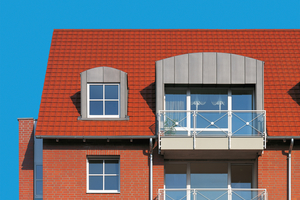  Auch die Nutzung des Dachgeschosses als Wohnraum stellt zusätzliche Anforderungen an das Unterdach 