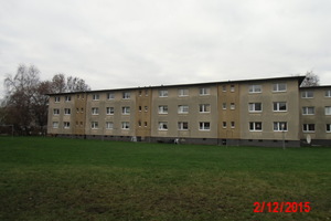  Wulsdorf: Die Mietskasernen aus den 1950/60er-Jahren boten einen trostlosen Anblick – hier das Spiralhaus in Wulsdorf vor der Sanierung 