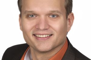  Andreas Waldenmaier: „Das Bauder Sicherheitsdach garantiert Dichtigkeit der Dachabdichtung auf 20 Jahre.“  