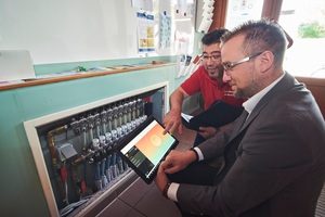  „Fonterra Smart Control“ kann in der Kita in Neuwied über das WLAN-Modul komfortabel am Tablet programmiert werden 