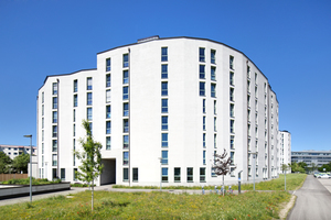  Im Auftrag der GEWOFAG München entstanden an der Carl-Wery-Straße in München zwei Gebäude mit zwei bis acht Stockwerken 