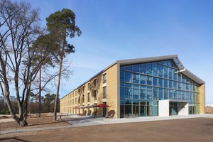  Für den Alnatura Campus in Darmstadt gab es unter anderem den Deutschen Nachhaltigkeitspreis Architektur, den German Design Award sowie die Auszeichnung für nachhaltige Büro- und Verwaltungsgebäude der DGNB. 