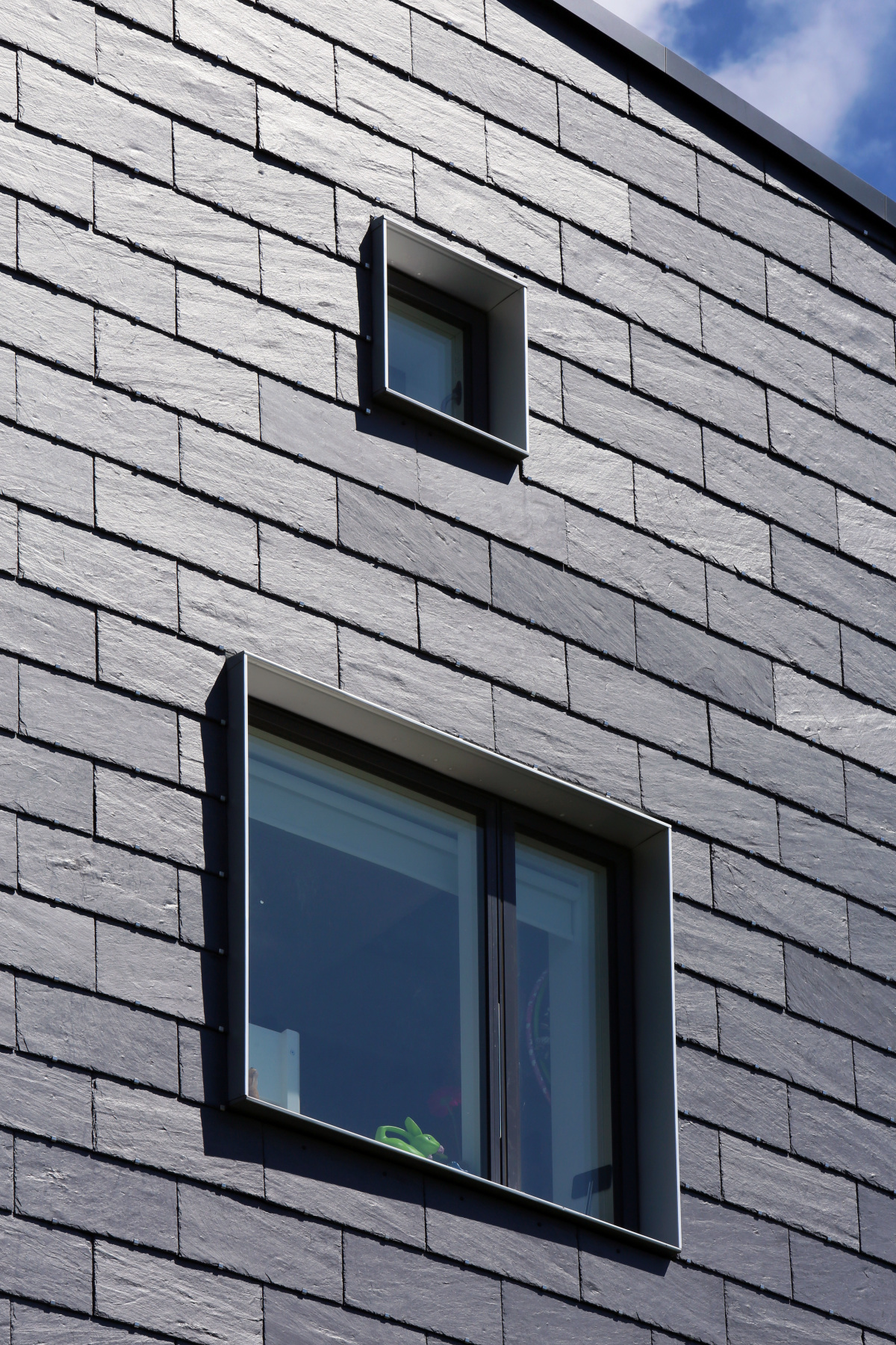 Horizontale Deckung: preiswert edel - BundesBauBlatt