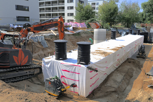  Die Grube wurde mit dem Aushub, einem Sand-Kies-Gemisch, verfüllt                      