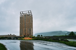  Das Mjøstårnet in Norwegen ist das derzeit höchste Holzhochhaus der Welt 