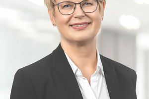  Autorin: Dr. Karin Müller, Leiterin des Bereichs „Mensch &amp; Gesundheit“ bei DEKRA 