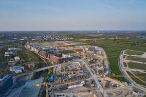  Auch wenn der Begriff Berg für die Anhöhe etwas irreführend ist: Kronsrode orientiert sich an der Topologie des Kronsbergs, der höchsten natürlichen Erhebung der Stadt 