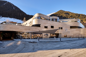  Im September 2019 erfolgte der Spatenstich zum Bau des Gebäudes. Im Winter 2022 eröffnete die Silvretta Therme nach rund dreijähriger Bauzeit 