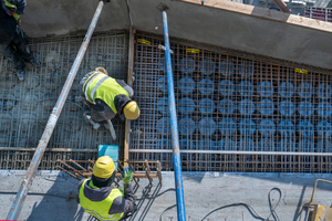  Die Balkone werden im Ortbetonverfahren erstellt und sind mit Schöck Isokorb an die Geschossdecke angeschlossen  