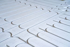  Die Oberseite der fermacell® Therm25™ Elemente ist mit einer speziellen Fräsung versehen 