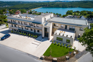  Statt Neubau auf der grünen Wiese charmante Revitalisierung im malerischen Sauerland: Die Wohnresidenz „SorpeEye“ befindet sich in bester Lage von Sundern-Langscheid, unweit des Sorpesees 