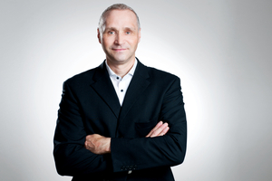  Autor: Dominik Steger, Objekt-Manager bei Somfy  