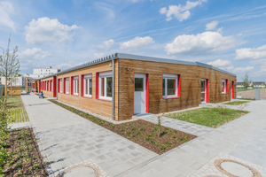  Ein bestehendes Containergebäude abtragen und an anderer Stelle mit neuem Grundriss als Neubau wieder aufrichten? Dass dies in nur wenigen Wochen möglich ist, zeigt das Bauprojekt Kinderhaus Karlsfeld 