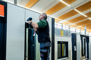  Dank der vorgefertigten Elemente konnten die Arbeiten trotz der Größe der beiden Objekte in relativ kurzer Zeit abgeschlossen werden 