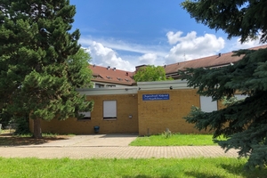  Im Gemeindezentrum St. Hildegard in Mannheim-Käfertal&nbsp; befinden sich u. a. der Gemeindesaal, ein Jugendclub, zwei Küchen, ein Partyraum und ein Tischtennisraum 