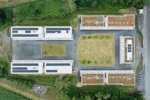  Auch das Energiekonzept des neuen Gebäudekomplexes ist zukunftsweisend: Luft-Wasser-Wärmepumpen ermöglichen eine effiziente und nachhaltige Wärmeversorgung. Photovoltaikanlagen auf den Dächern sorgen für umweltfreundlichen Solarstrom 