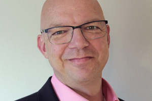  Autor: Ralf SchlüterDigitalisierungsexperte Schindler Deutschland, Berlin 