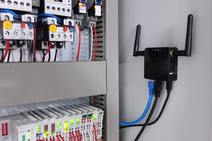  Die Anlagensteuerung kontrolliert sich selbst und meldet Unregelmäßigkeiten per E-Mail oder TEAMS an die verantwortliche Person. Voraussetzung ist ein Router, der ständig aus der Technikzentrale heraus die nötigen Daten überträgt 