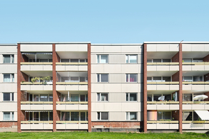  Problemzone: Die Loggien können nicht wie die Außenwand mit vorgefertigten Elementen in Holzrahmenbauweise ertüchtigt werden 