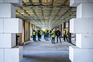  Das alte Finanzamt wird komplett entkernt und in ein Mehrgenerationenhaus mit 39 Mietwohnungen umgewandelt 