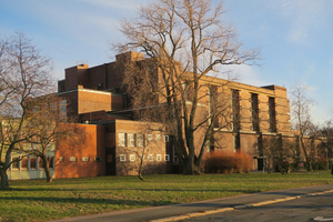  Nach ihrer Fertigstellung 1927 entwickelt sich die Stadthalle Magdeburg zu einer bedeutenden Kulturstätte 