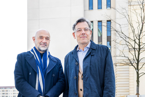  Künstler und Architekt Jürgen Mayer H. (links) und Generalintendant des Humboldt Forums Hartmut Dorgerloh (rechts) 