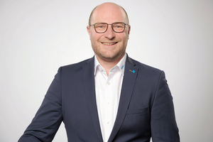  Autor: Jan Wittemöller, Technischer Berater bei Triflex, Minden 