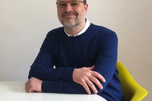  Autor: Alexander Russ, Freier Journalist, München 