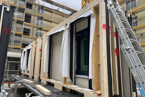  Wie bereits aus anderen Projekten bekannt, wurden die neuen Bauteile vorgefertigt angeliefert... 