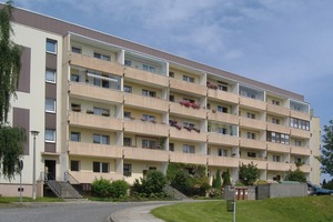  Plattenbau in Bernstein (Sachsen) 