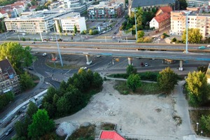  Halle nach Abriss eines Punkthochhauses 