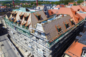  Die noch nicht eingedeckten Dächer des neuen Regensburger Ostermeier Quartiers. 