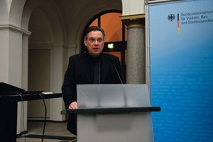  Günther Hoffmann, Leiter der Abteilung Bauwesen im Bundesministerium für Verkehr, Bau und Stadtentwicklung (BMVBS), Berlin 