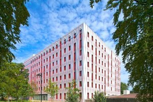  Architekturprojekte wie das Holm in Frankfurt stellen bauseits höhere Anforderungen an die Individualisierung der Produkte 
