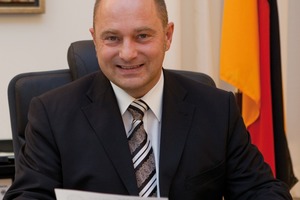  Staatssekretär Rainer Bomba 