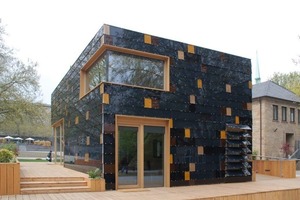  Das Siegerhaus des Solar Decathlon 2009 – das Plus-Energie-Haus der TU Darmstadt auf dem Burgplatz in Essen 