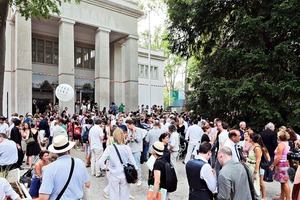  Zur Eröffnung durch Bundesminister Ramsauer war der deutsche Pavillion Hauptanziehungspunkt 