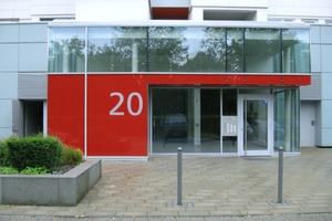  Bremen: Modern gestaltete Hauseingänge markieren eine gute Adresse in Bremen Tenever 