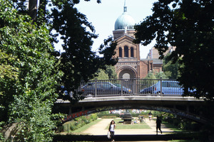  Der Luisenstädtische Kanal mit Blick auf St. Michael 