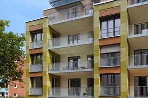  Passivhauskonzept mit Komfortfaktor: flexibles Gebäude- und Wohnkonzept besticht durch den Materialmix bei der Fassadengestaltung  