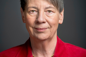  <strong>Gastautorin: </strong>Dr. Barbara Hendricks MdB<br />Bundesministerin für Umwelt, Naturschutz, Bau und Reaktorsicherheit 