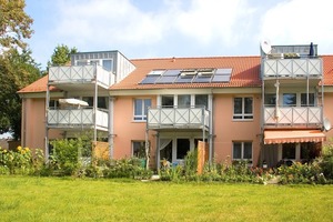  Gelungene Kombination von Dachwohnfenstern und Solarkollektoren 