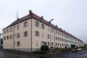  Die Gartenstadtstraße 14-34 in Schweinfurt vor den energetischen Modernisierungsmaßnahmen 