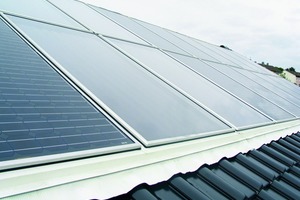  Dachinte­grierte Photovoltaikmodule und Solarkollektoren 