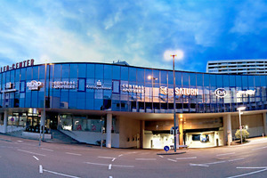  Das BHKW des Einkaufszentrums Leo-Center in Leonberg bei Stuttgart wurde im Herbst 2011 auf Biogas umgestellt 