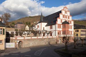  Das Hilchenhaus in Lorch erstrahlt nach umfassender Sanierung in neuem Glanz 