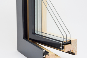  Verbindung von Tradition und Moderne: Holz-Alu-Fenster 