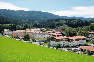  Idylle am Alpenrand: 17 oberste Geschossdecken wurden passiv-haustauglich saniert 