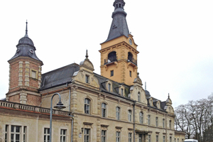  Schloss Gütergotz bei Gütersfelde wurde auf 300 lfm nachträglich mit einer Injektionscreme horizontal abgedichtet  